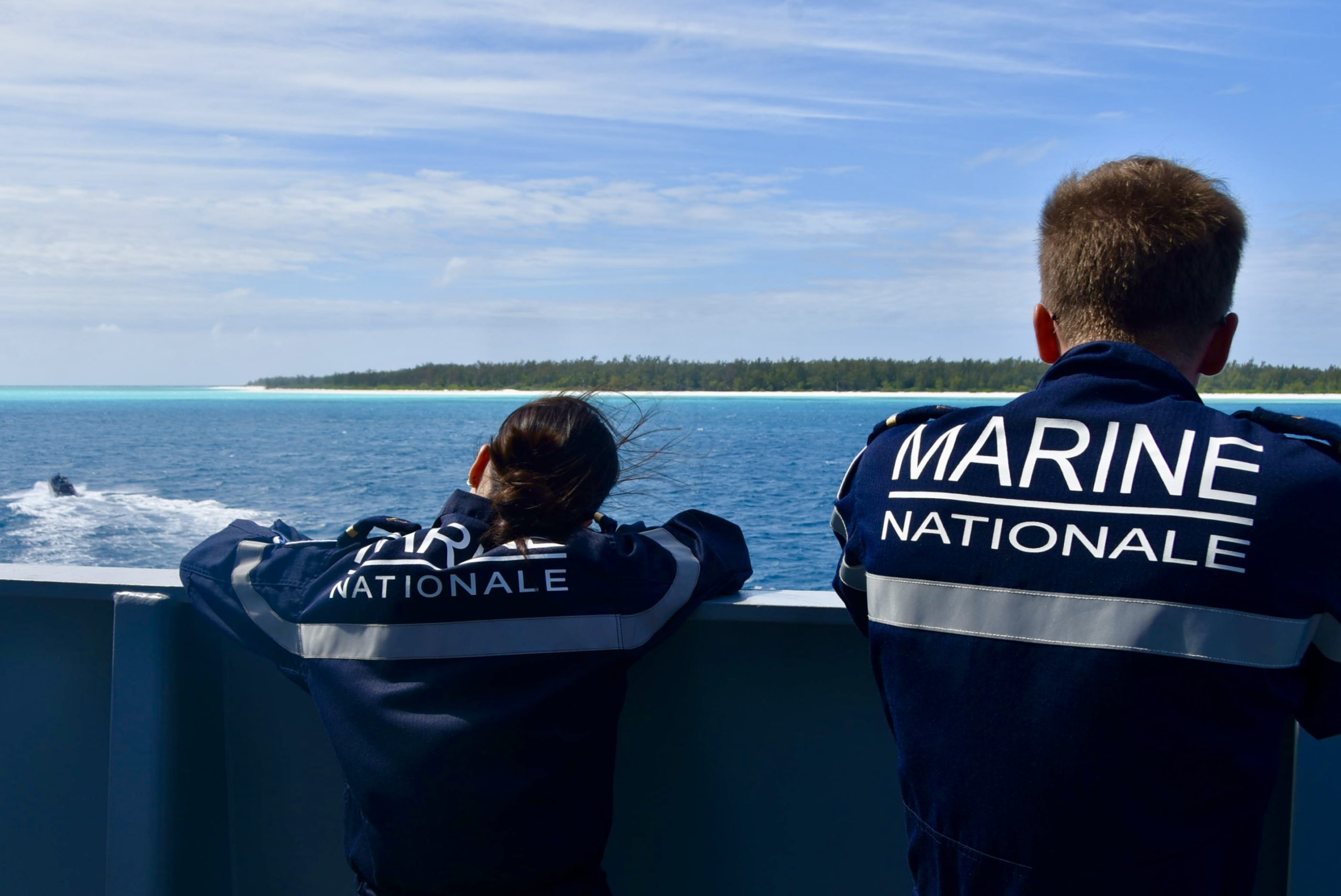 Manon et Thomas, moment de vie à bord