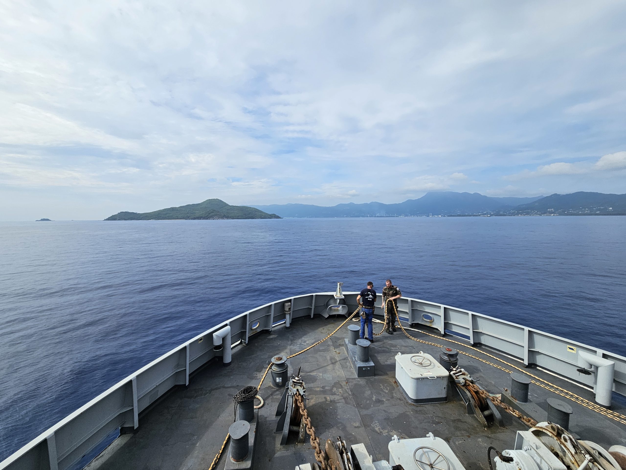 Arrivée du Champlain aux abords des côtes seychelloises